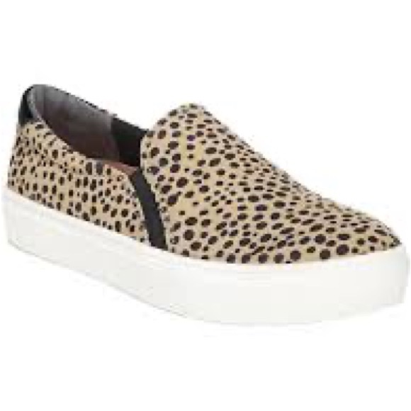 Mata Shoes Cheetah  print Slip-On Sneakers - Picture 1 of 7